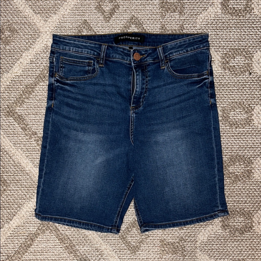 Prosperity Shorts